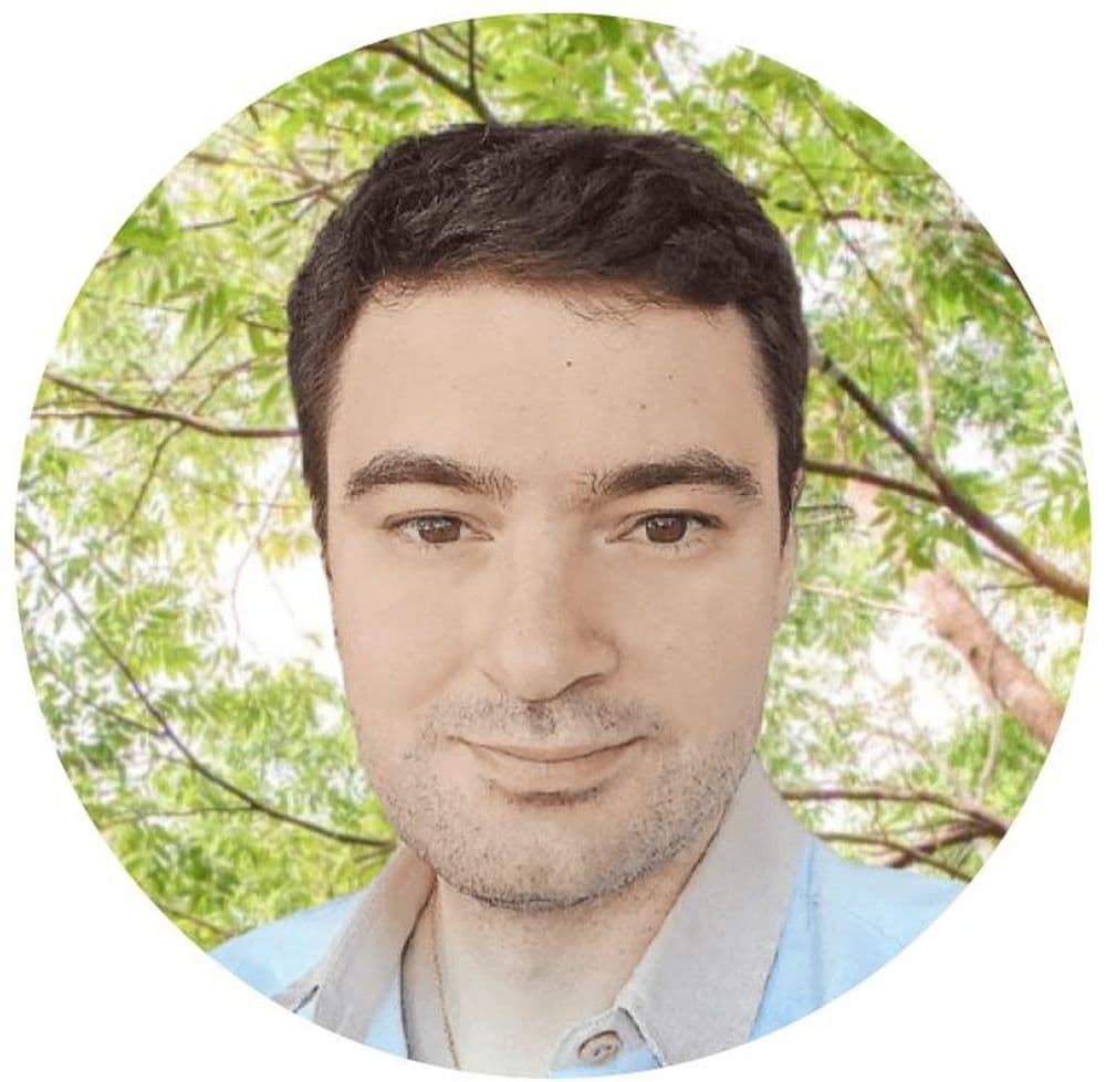 Loris Profile Pic