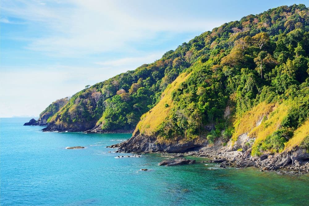 Koh Lanta cliffs
