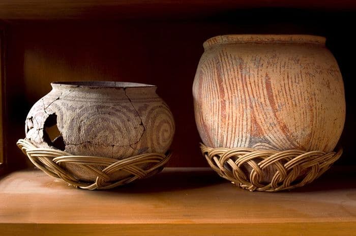Ban Chiang Isaan Pottery