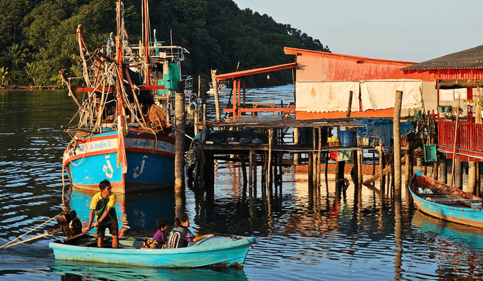 Koh Chang Salak Khok Fishing Village