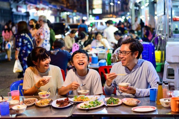 Thai Food Essen Thailand Nourriture thaïlandaise eat together